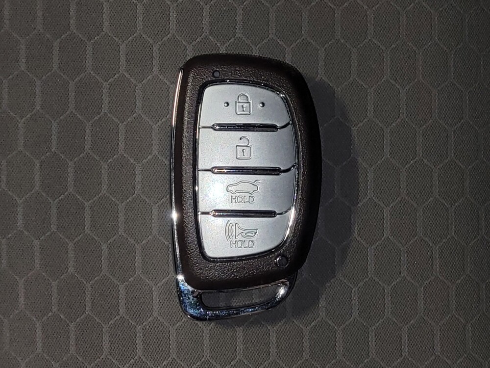 2020 Hyundai Elantra in Sanford, FL 32773 - 18139122 32