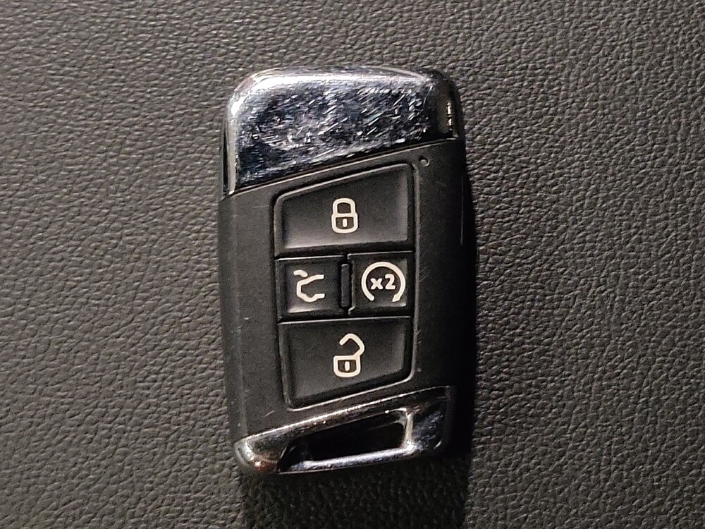 2022 Volkswagen Atlas in Orlando, FL 32808 - 18139125 32