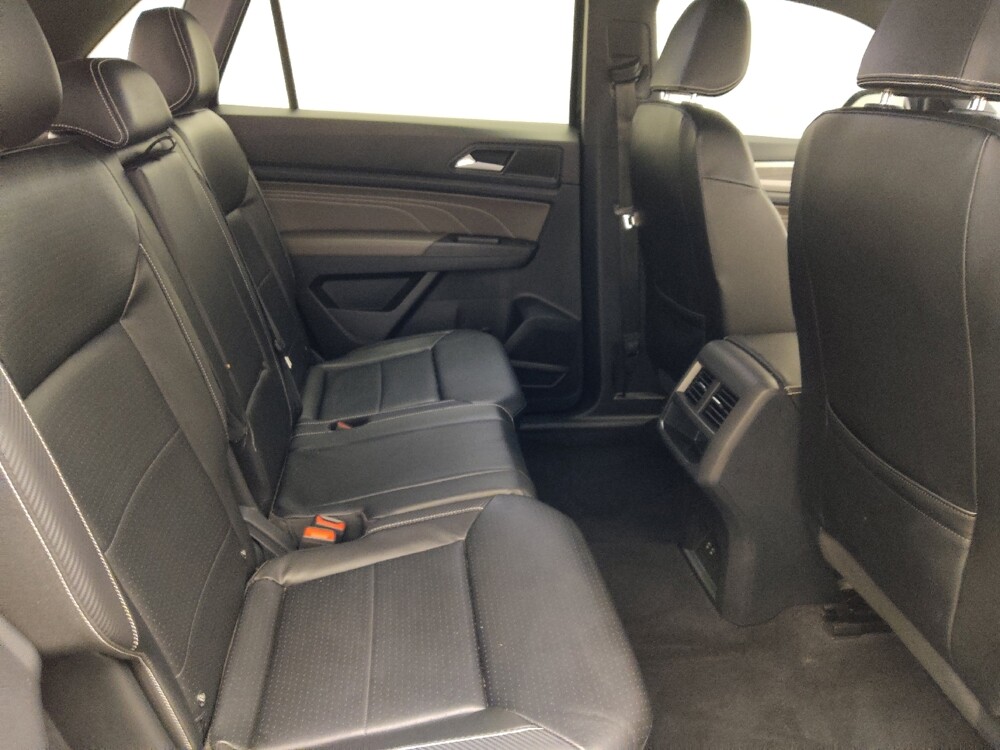 2022 Volkswagen Atlas in Orlando, FL 32808 - 18139125 19