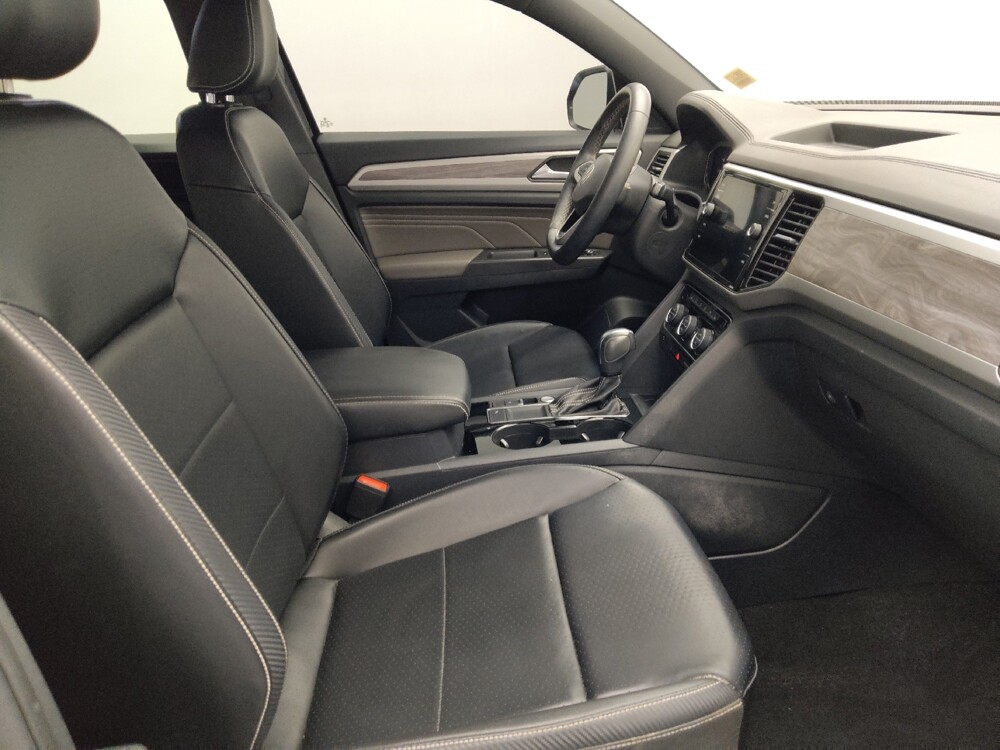 2022 Volkswagen Atlas in Orlando, FL 32808 - 18139125 21