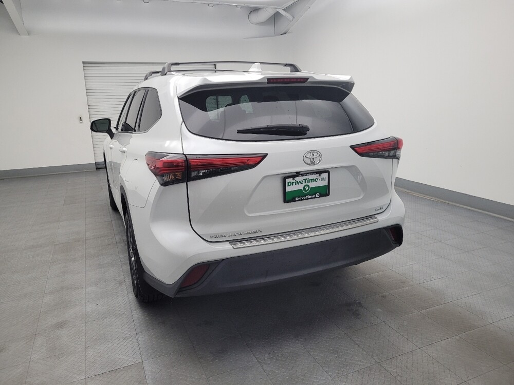 2022 Toyota Highlander in Lexington, KY 40509 - 18139151 6