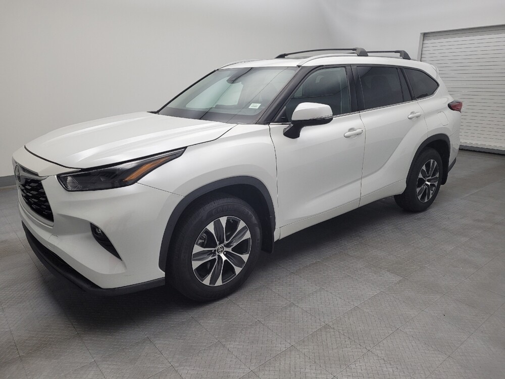 2022 Toyota Highlander in Lexington, KY 40509 - 18139151 2