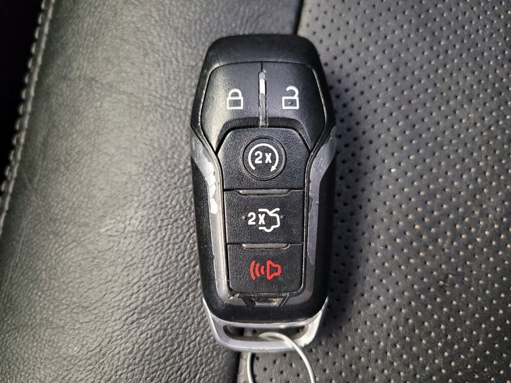 2016 Ford Explorer in Miamisburg, OH 45342 - 18139153 32