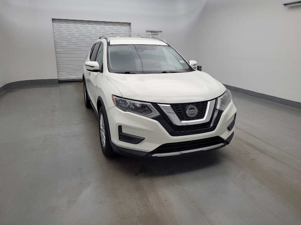 2019 Nissan Rogue in Columbus, OH 43228 - 18139155 14