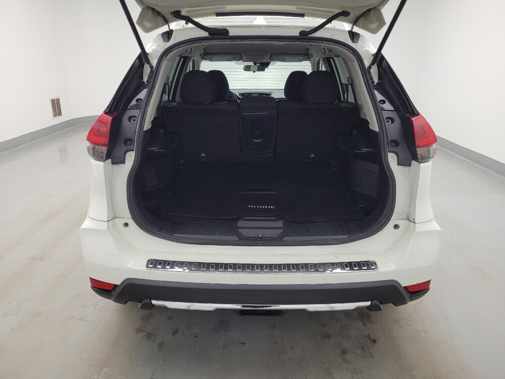 2019 Nissan Rogue in Columbus, OH 43228 - 18139155 29