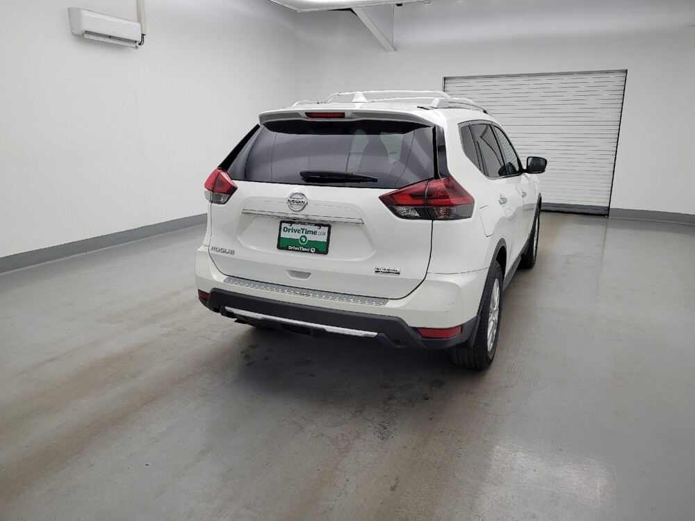 2019 Nissan Rogue in Columbus, OH 43228 - 18139155 7