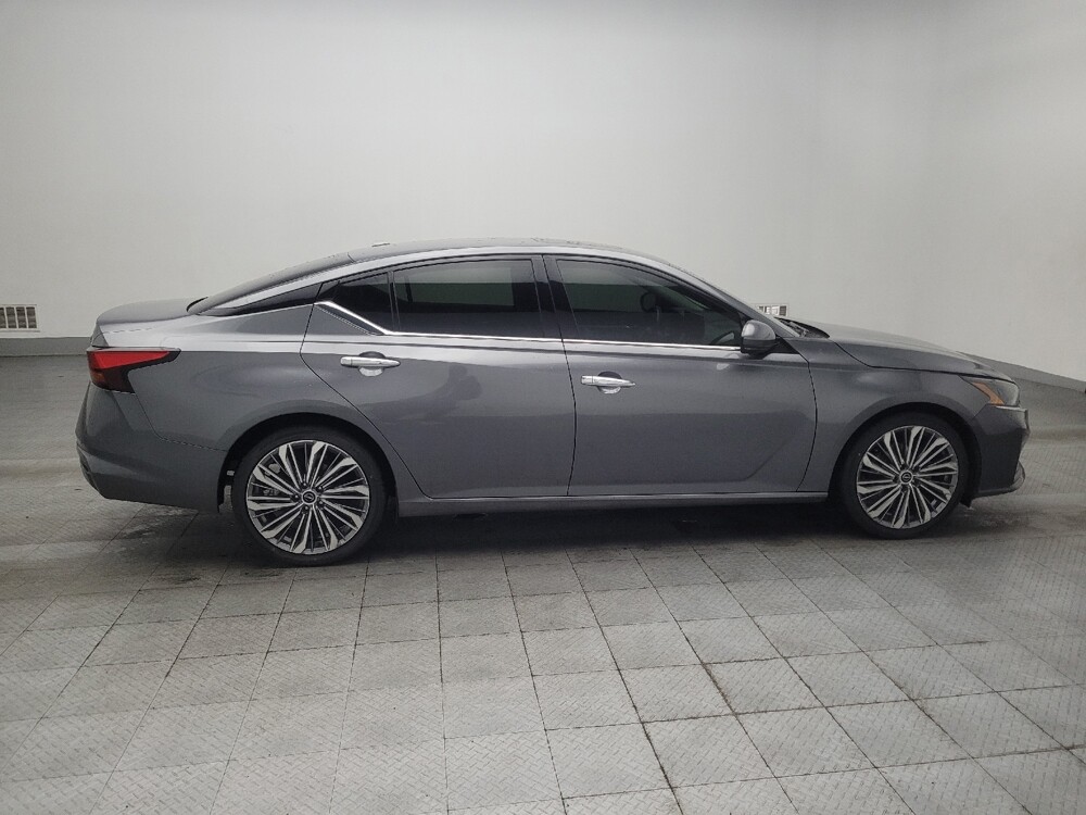 2023 Nissan Altima in Conyers, GA 30094 - 18139160 10