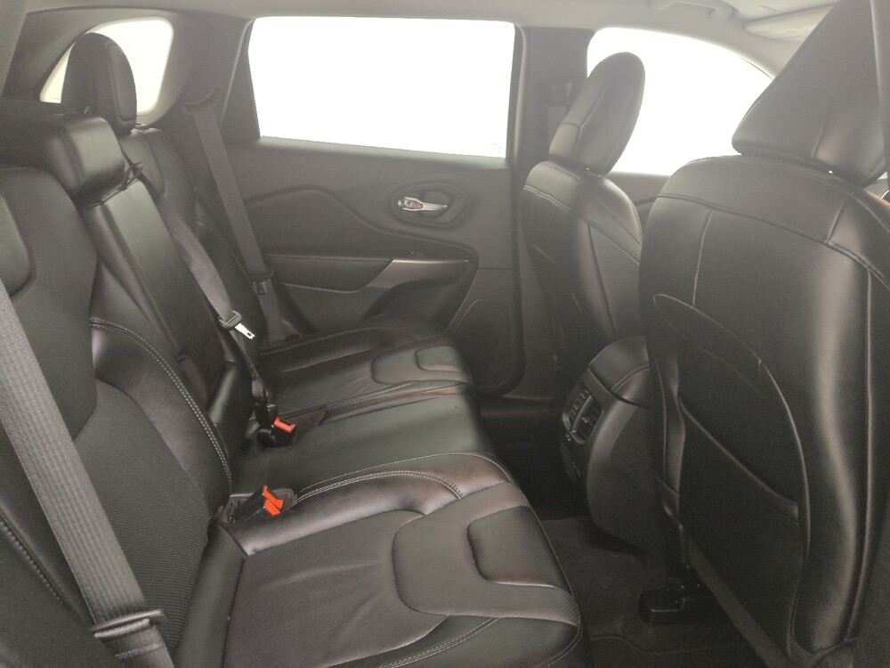 2022 Jeep Cherokee in Gladstone, MO 64118 - 18139162 19