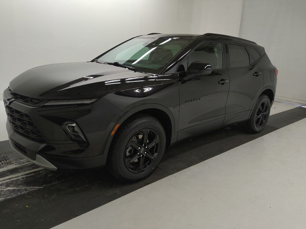 2024 Chevrolet Blazer in Gladstone, MO 64118 - 18139163 2