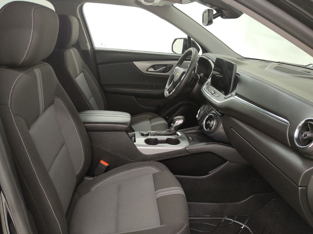 2024 Chevrolet Blazer in Gladstone, MO 64118 - 18139163 21