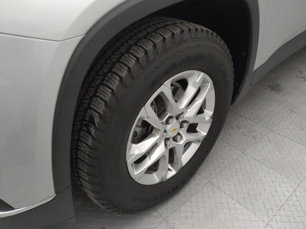 2021 Chevrolet Traverse in Independence, MO 64055 - 18139164 31
