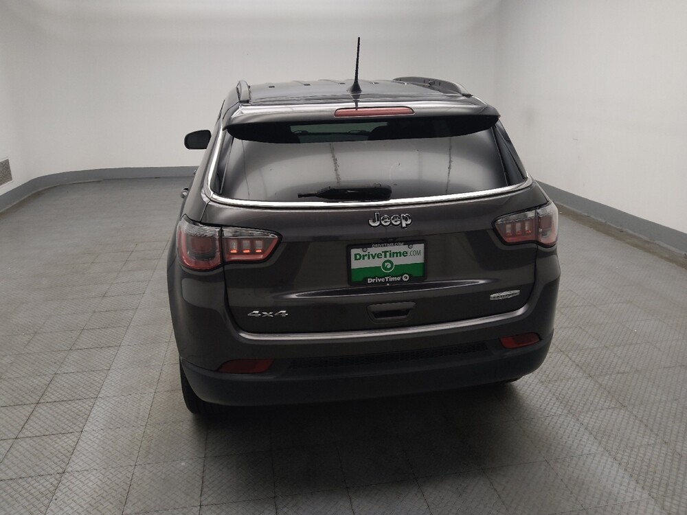 2018 Jeep Compass in Lombard, IL 60148 - 18139171 6