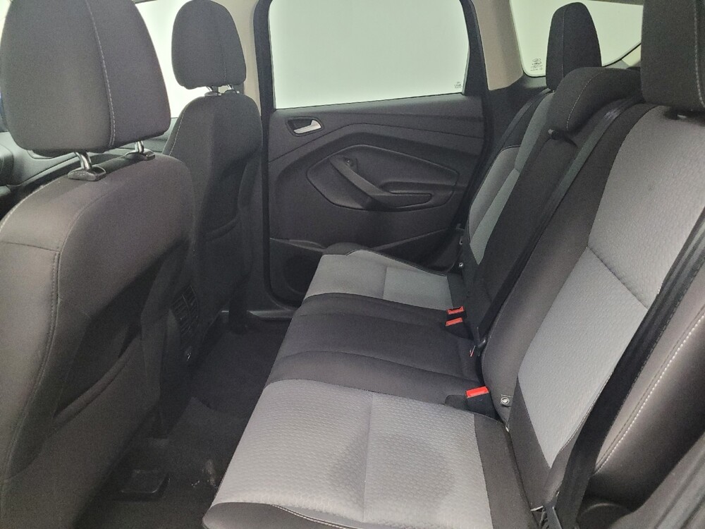 2017 Ford Escape in Maple Heights, OH 44137 - 18139176 18
