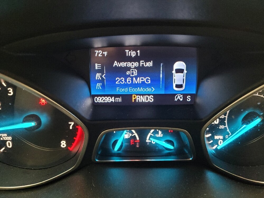 2017 Ford Escape in Maple Heights, OH 44137 - 18139176 23
