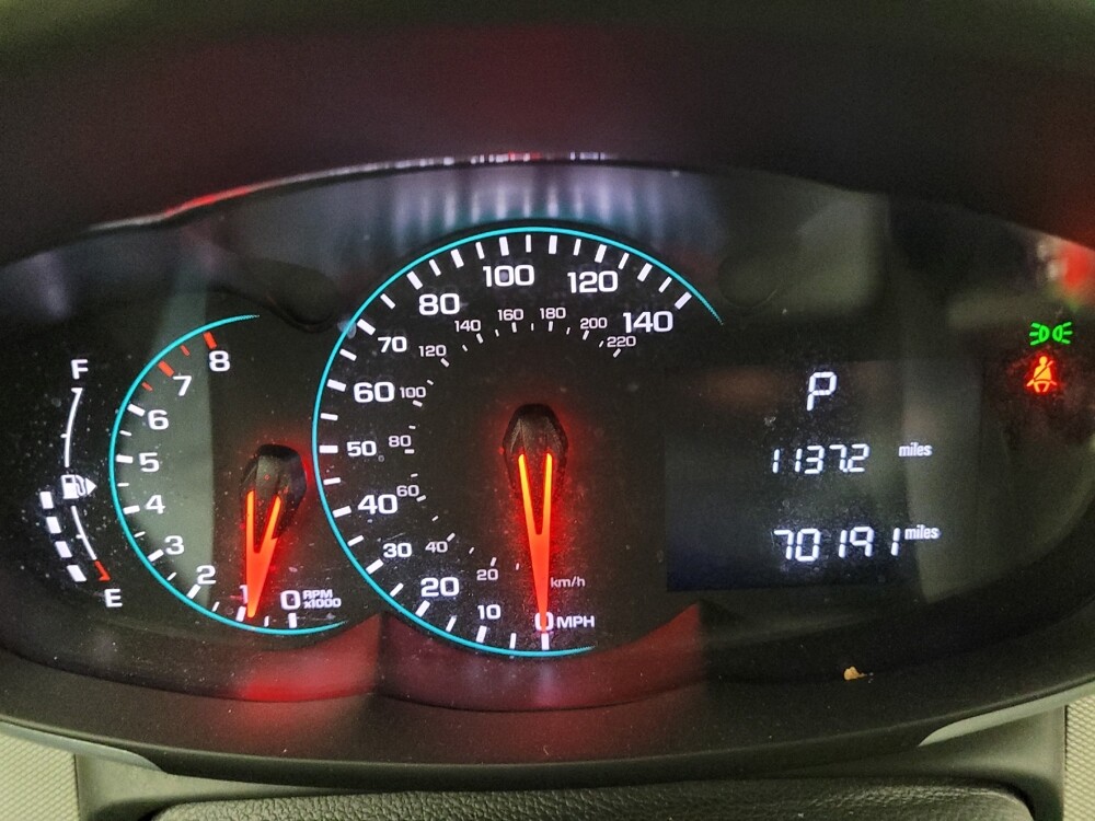 2019 Chevrolet Sonic in Maple Heights, OH 44137 - 18139177 23