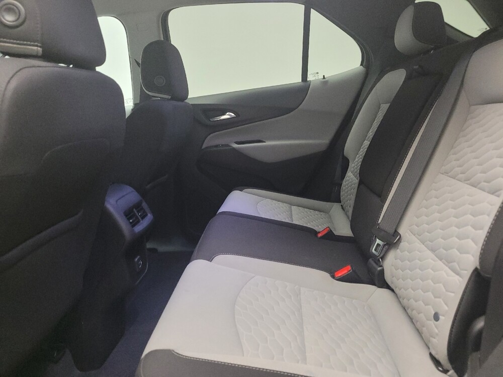 2021 Chevrolet Equinox in Maple Heights, OH 44137 - 18139178 18