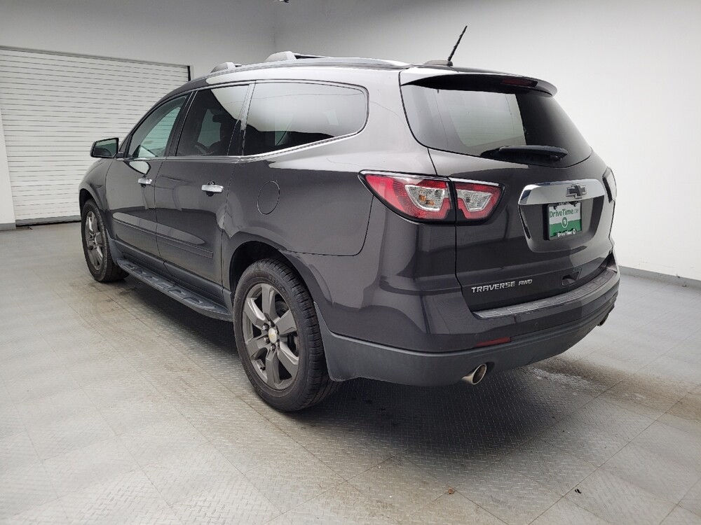 2017 Chevrolet Traverse in Maple Heights, OH 44137 - 18139179 5