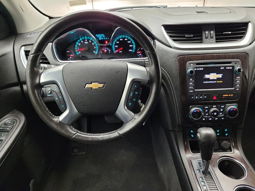 2017 Chevrolet Traverse in Maple Heights, OH 44137 - 18139179 22