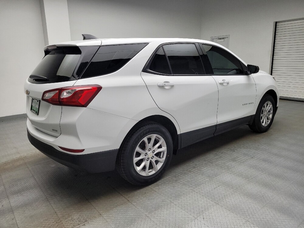 2019 Chevrolet Equinox in Maple Heights, OH 44137 - 18139181 10