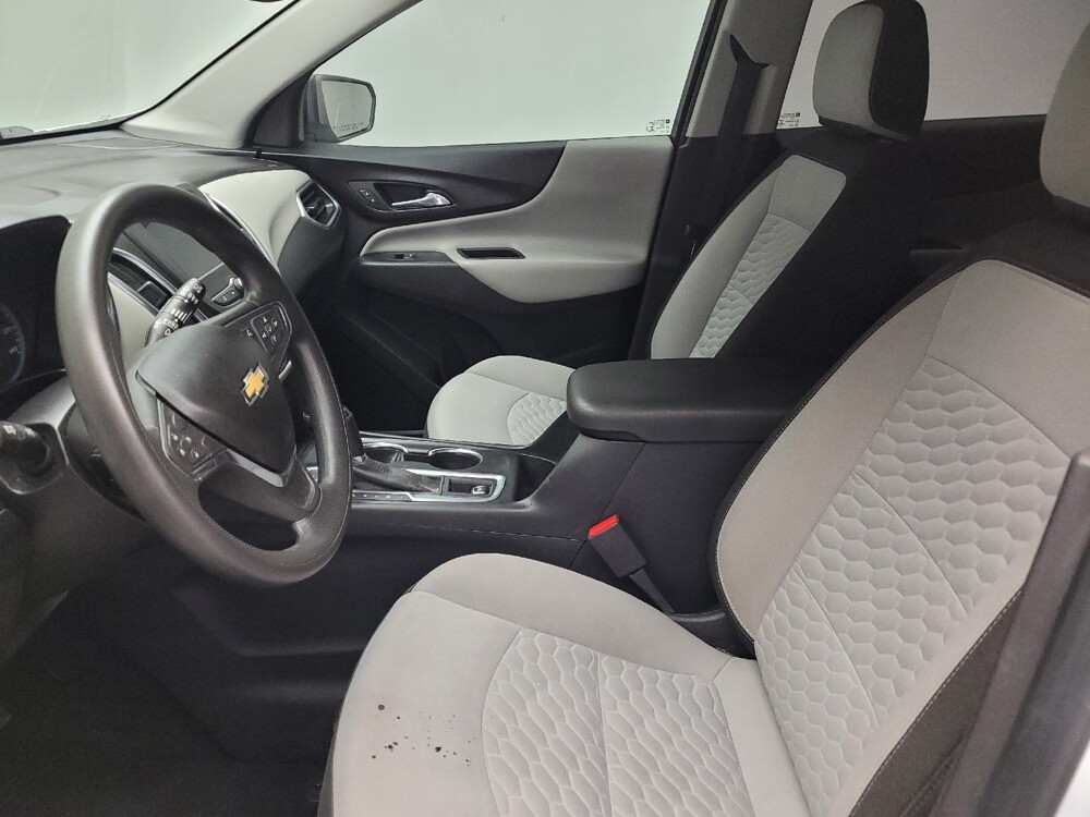 2019 Chevrolet Equinox in Maple Heights, OH 44137 - 18139181 17