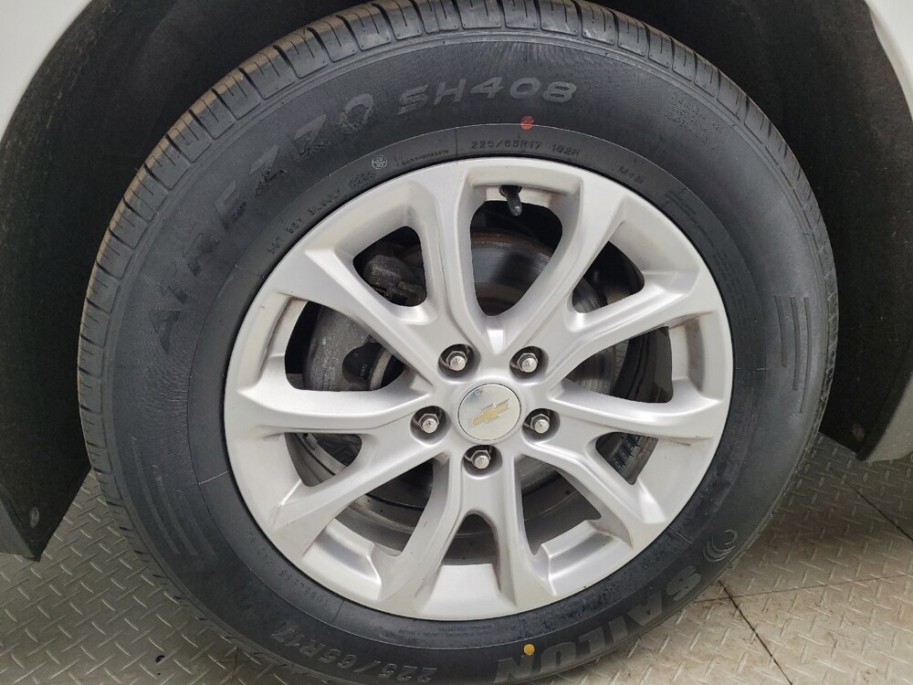 2019 Chevrolet Equinox in Maple Heights, OH 44137 - 18139181 31