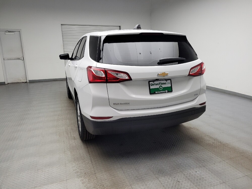 2019 Chevrolet Equinox in Maple Heights, OH 44137 - 18139181 6
