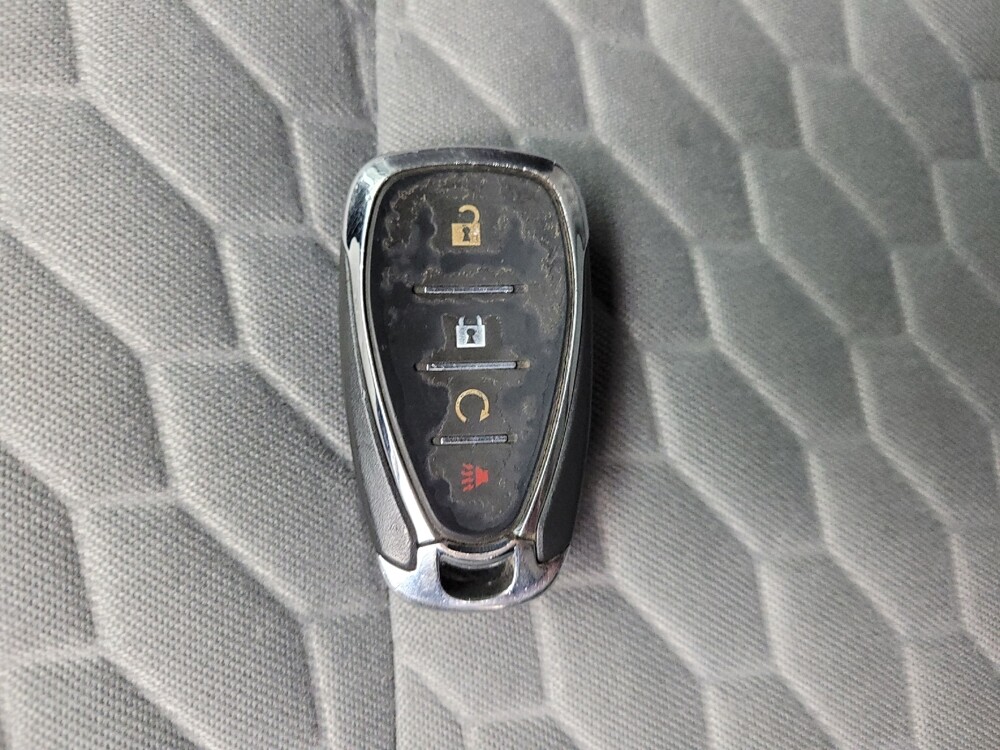 2019 Chevrolet Equinox in Maple Heights, OH 44137 - 18139181 32
