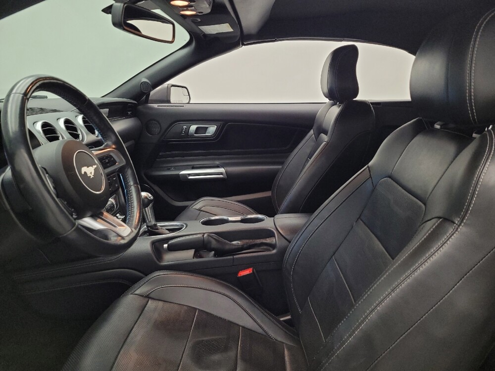 2018 Ford Mustang in Columbus, OH 43228 - 18139183 17