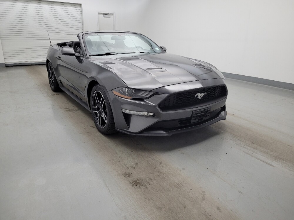 2018 Ford Mustang in Columbus, OH 43228 - 18139183 13