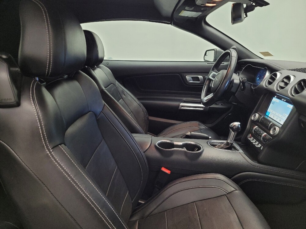 2018 Ford Mustang in Columbus, OH 43228 - 18139183 21