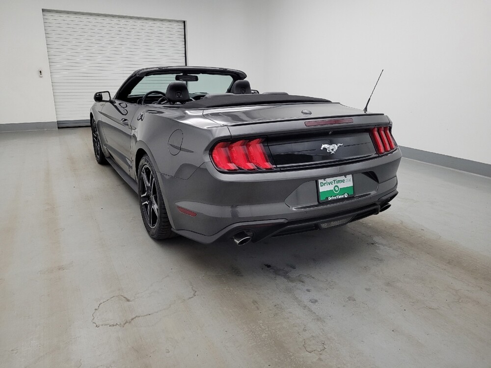 2018 Ford Mustang in Columbus, OH 43228 - 18139183 6