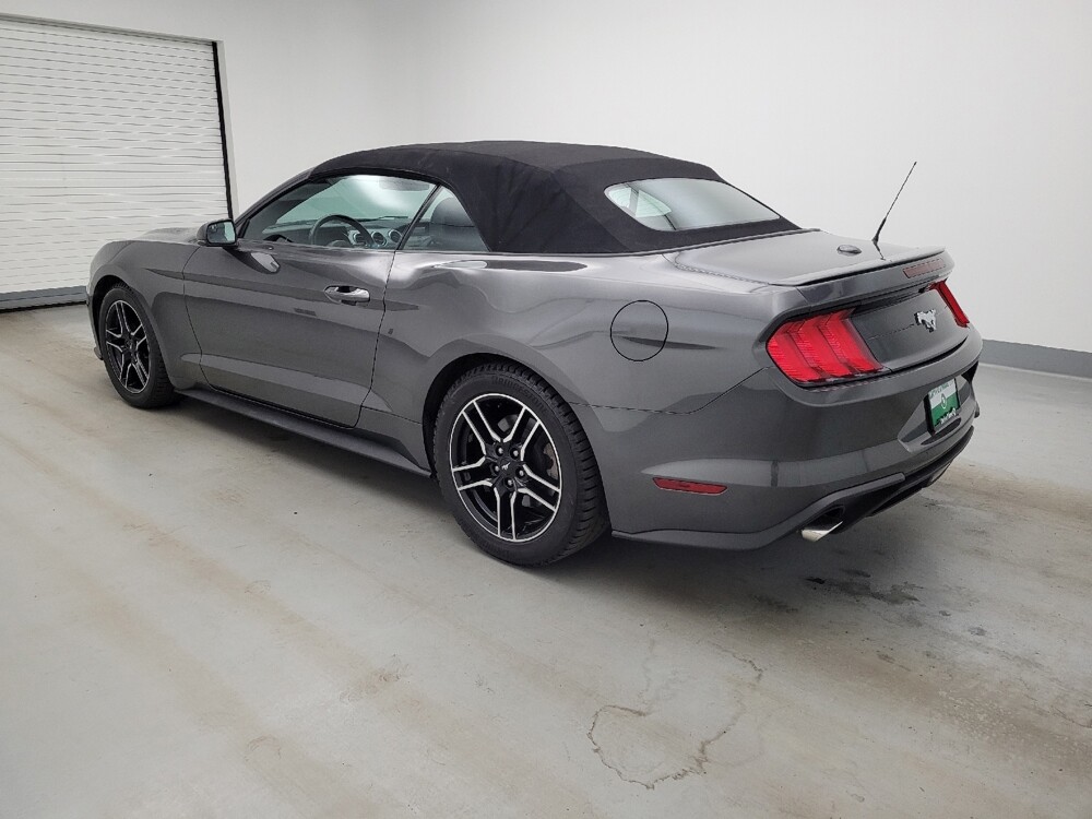 2018 Ford Mustang in Columbus, OH 43228 - 18139183 3