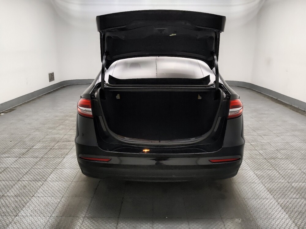 2020 Ford Fusion in Lombard, IL 60148 - 18139191 29