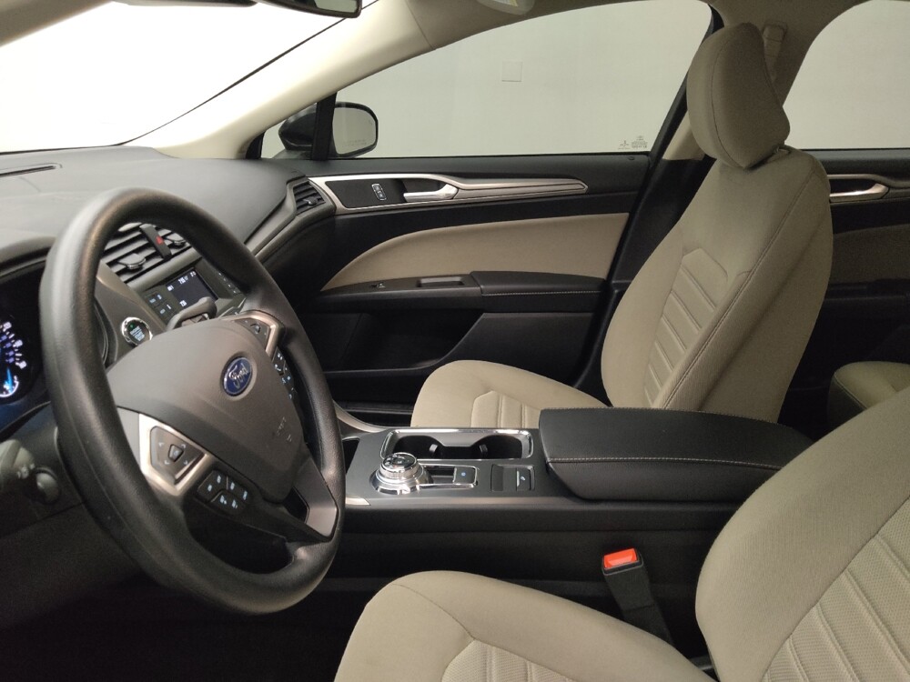 2020 Ford Fusion in Lombard, IL 60148 - 18139191 17