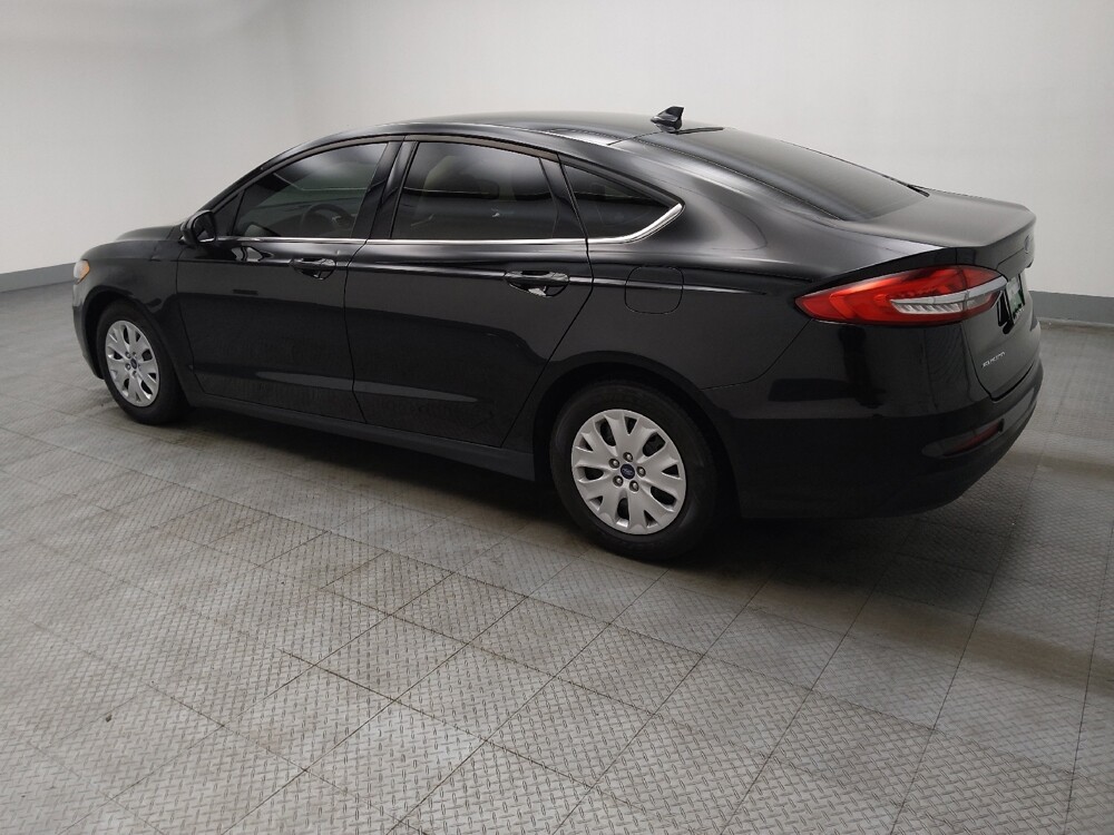 2020 Ford Fusion in Lombard, IL 60148 - 18139191 3