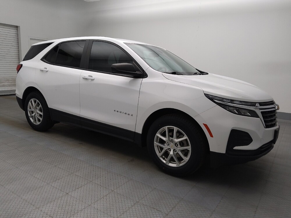 2022 Chevrolet Equinox in Lakewood, CO 80215 - 18139192 11