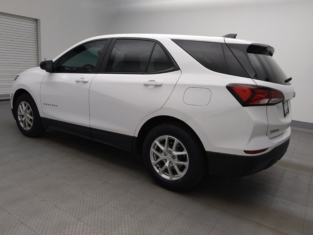 2022 Chevrolet Equinox in Lakewood, CO 80215 - 18139192 3