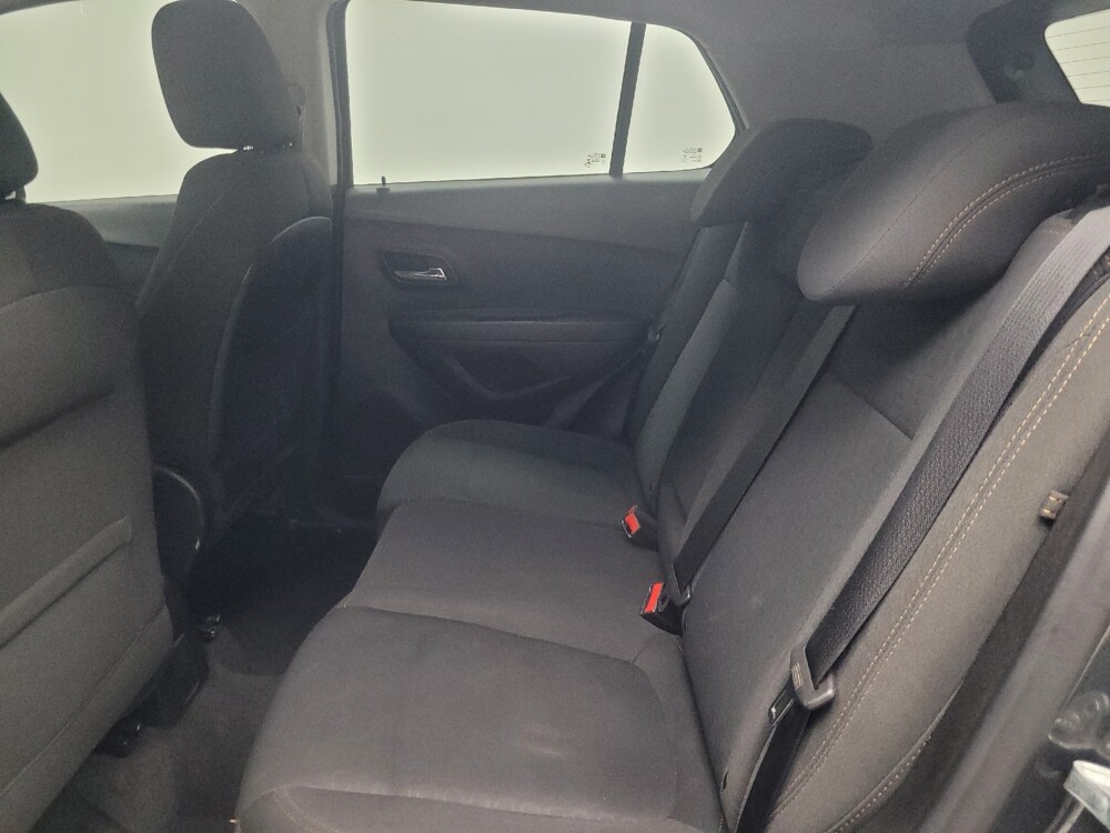 2019 Chevrolet Trax in Mishawaka, IN 46545 - 18139198 18