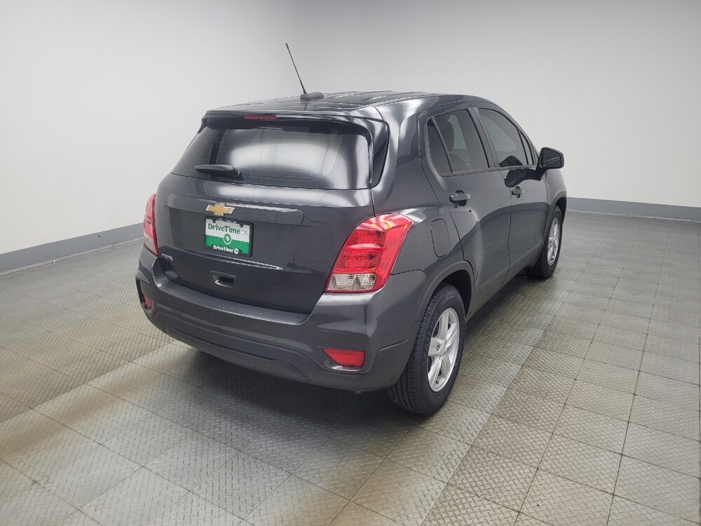 2019 Chevrolet Trax in Mishawaka, IN 46545 - 18139198 9