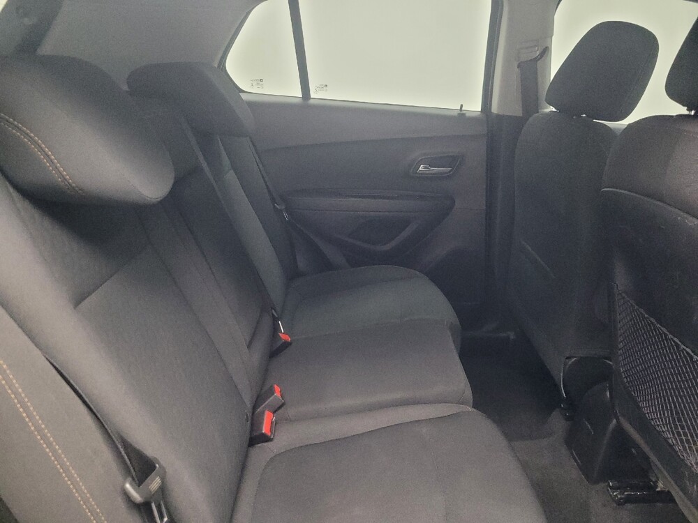 2019 Chevrolet Trax in Mishawaka, IN 46545 - 18139198 19