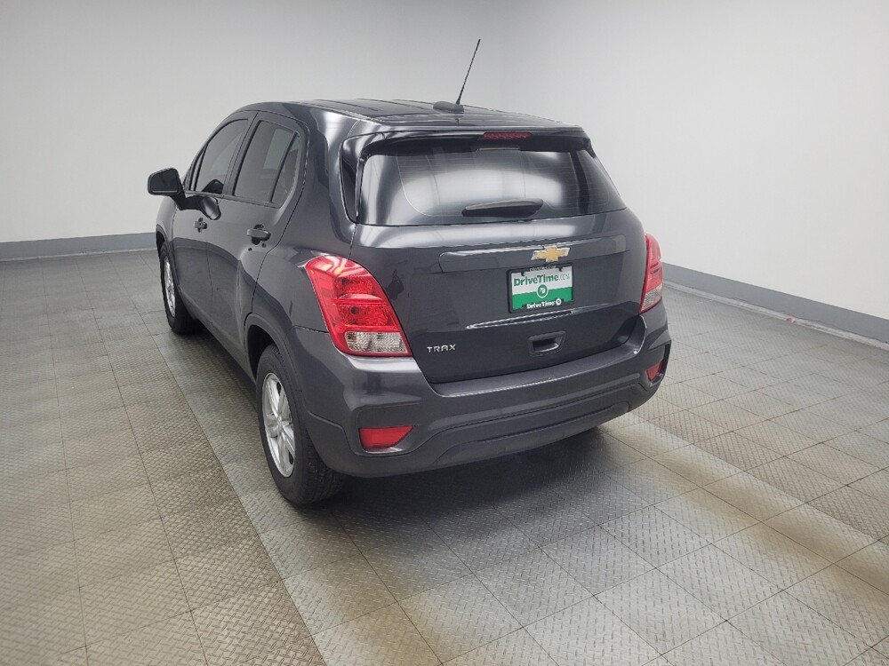 2019 Chevrolet Trax in Mishawaka, IN 46545 - 18139198 5