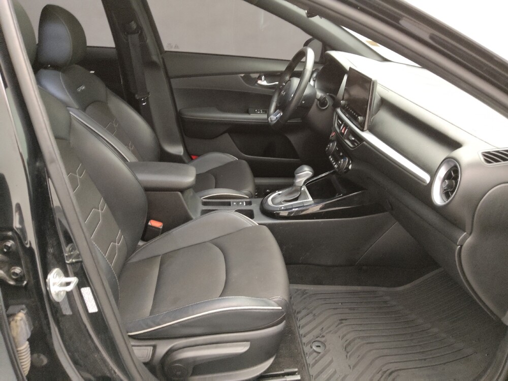 2024 Kia Forte in Independence, MO 64055 - 18139199 21
