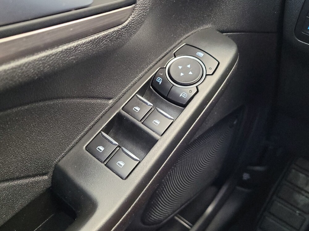 2022 Ford Escape in Columbus, OH 43228 - 18139207 27