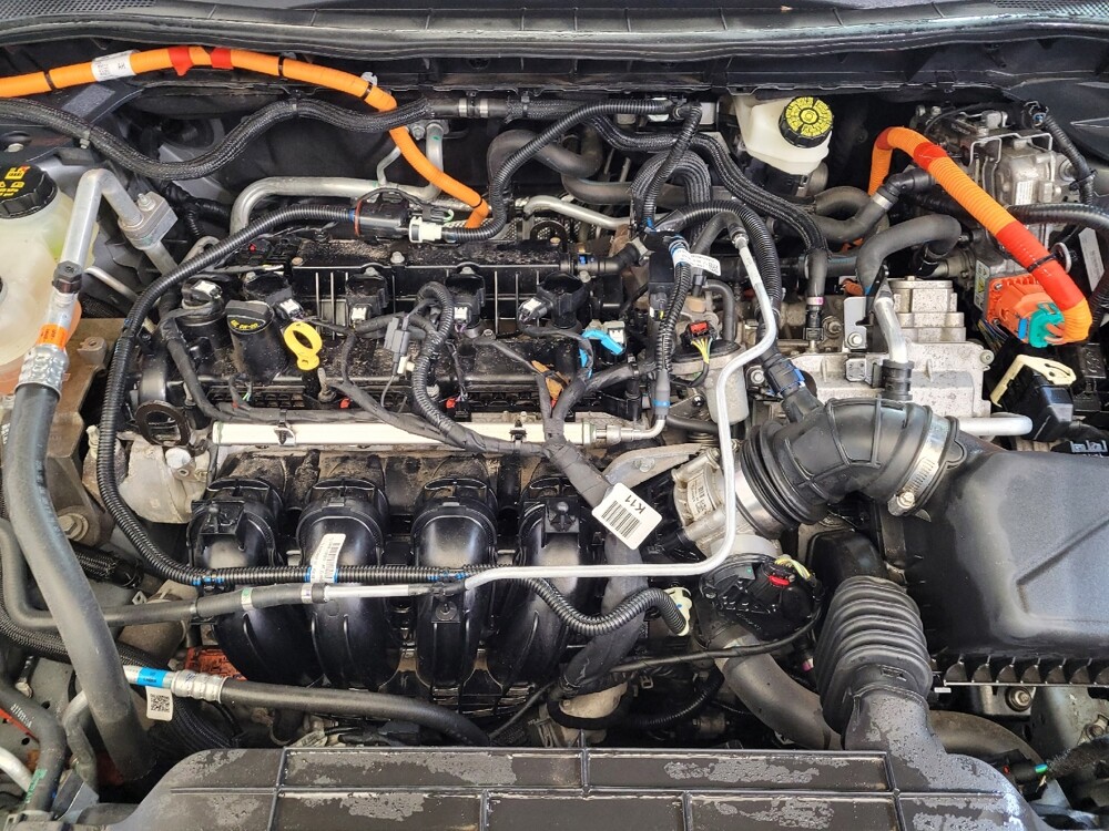 2022 Ford Escape in Columbus, OH 43228 - 18139207 30