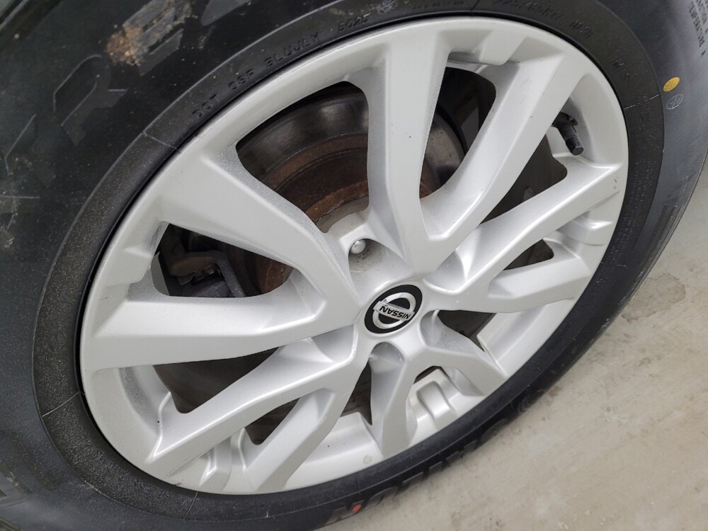 2019 Nissan Rogue in Louisville, KY 40258 - 18139213 31