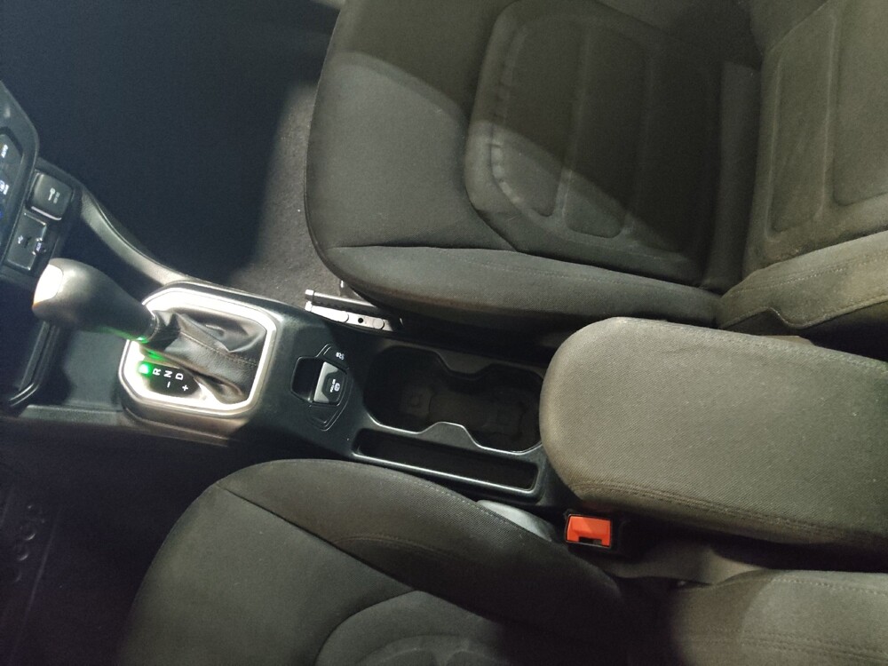 2020 Jeep Renegade in Fort Worth, TX 76116 - 18139215 26