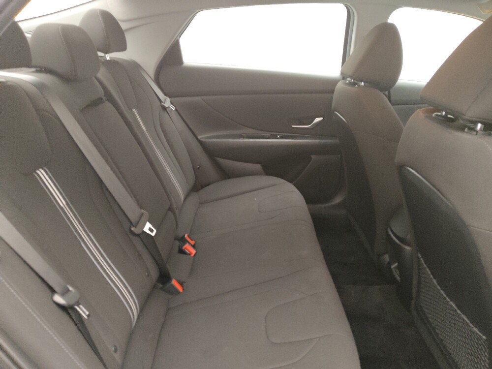 2025 Hyundai Elantra in Charlotte, NC 28273 - 18139219 19
