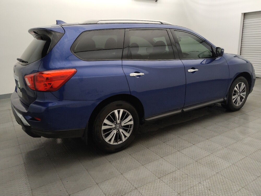 2020 Nissan Pathfinder in Houston, TX 77060 - 18139222 10