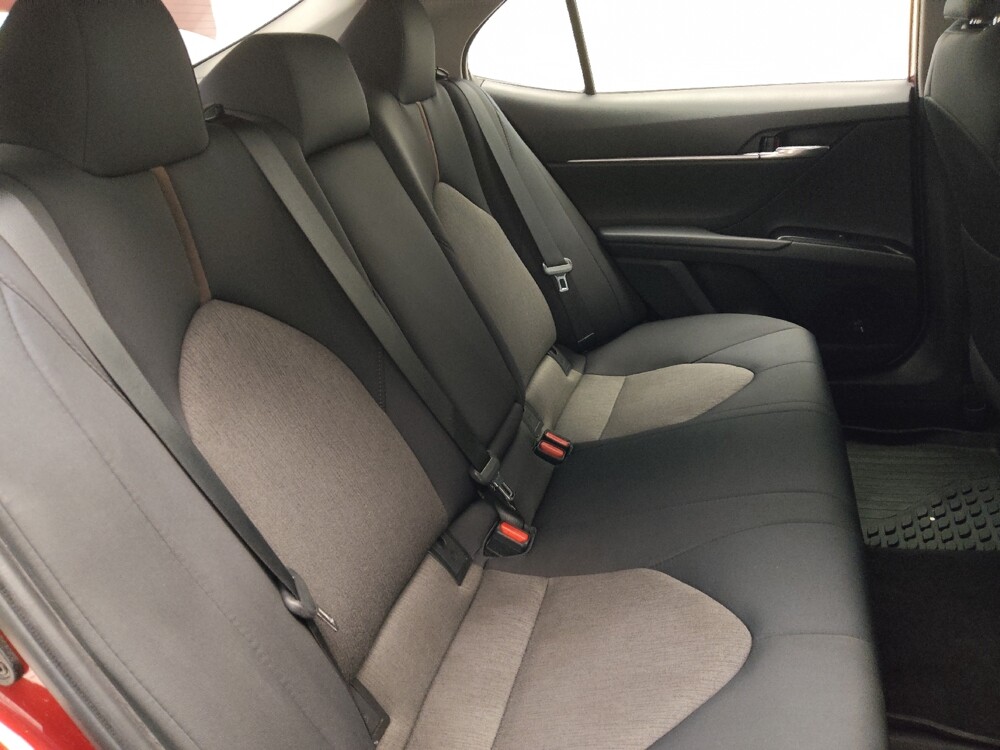 2019 Toyota Camry in Conyers, GA 30094 - 18139229 19