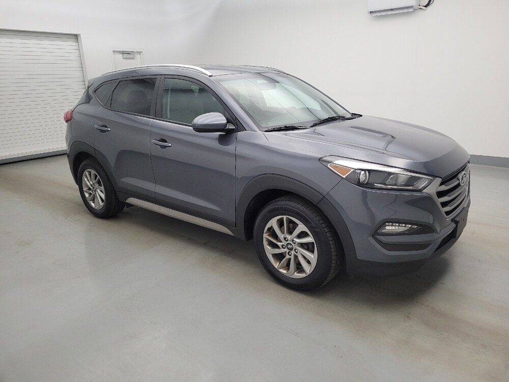 2018 Hyundai Tucson in Maple Heights, OH 44137 - 18139232 11